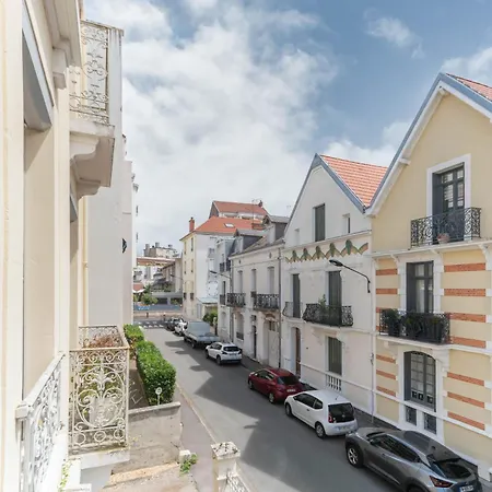 아파트 Andre Therese, Calme Belle Epoque 비시