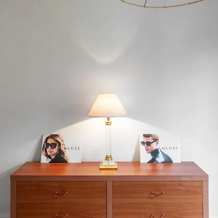 Andre Therese, Calme Belle Epoque 비시